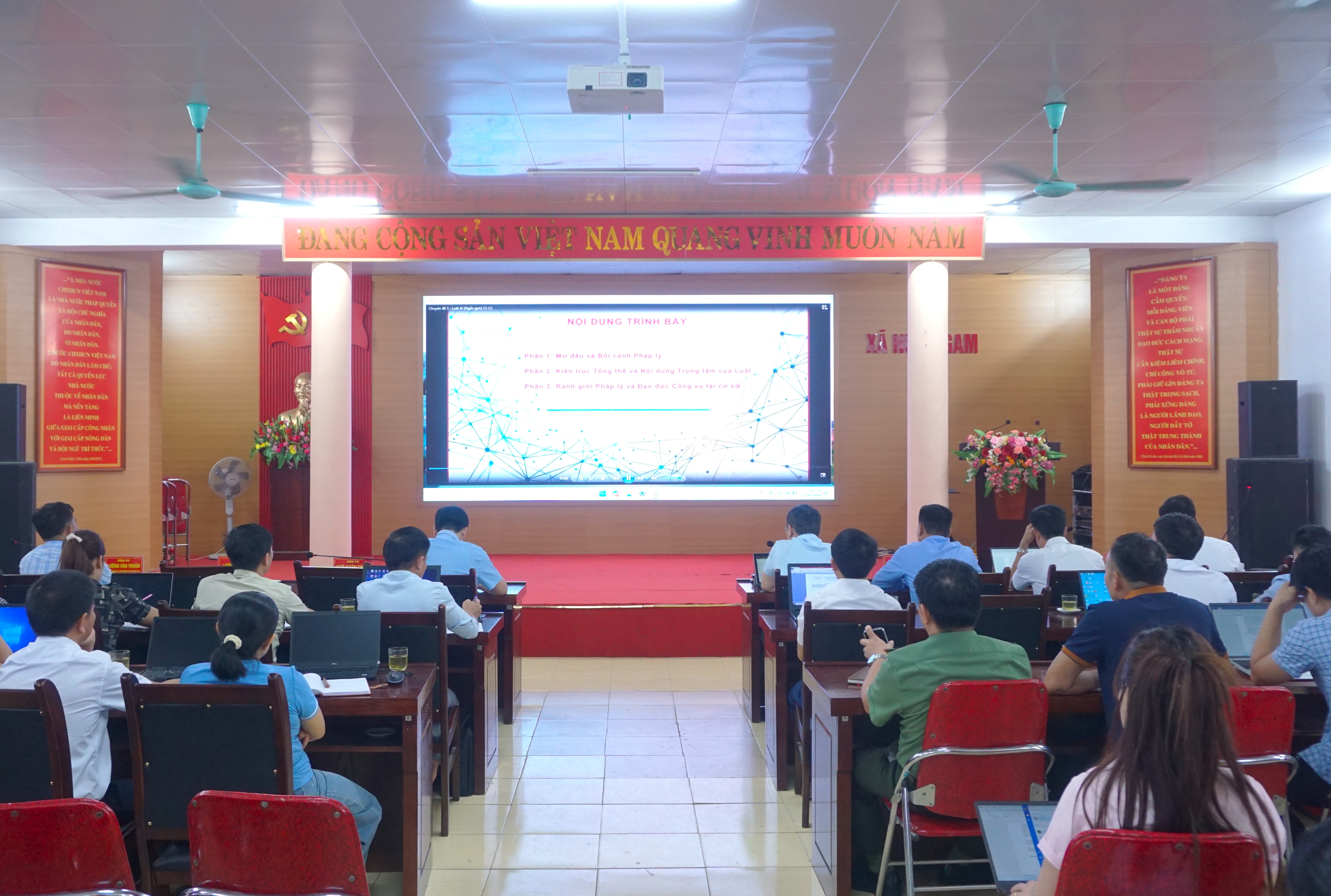 Hội nghị tập huấn về ứng dụng trí tuệ nhân tạo (AI) năm 2026